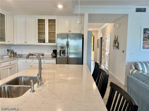9584 Trevi Ct 5223, Naples FL - photo 7 of 35
