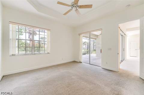 8916 Dartmoor Way, Fort Myers FL - photo 10 of 33