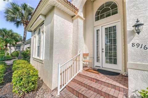 8916 Dartmoor Way, Fort Myers FL - photo 6 of 33