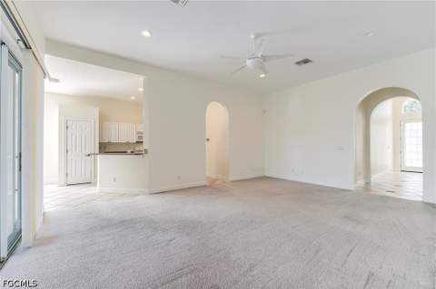 8916 Dartmoor Way, Fort Myers FL - photo 9 of 33