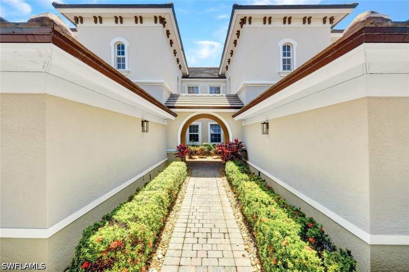 3 bedroom Condominium at 10060 Valiant Ct 202, Valencia, Miromar Lakes — photo 2