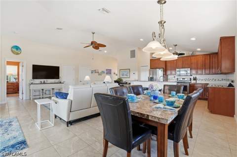 222 Flamingo St, Fort Myers Beach FL - photo 11 of 50