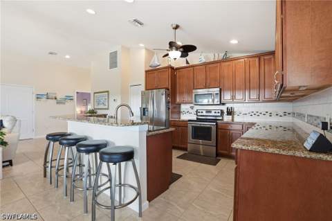 222 Flamingo St, Fort Myers Beach FL - photo 12 of 50