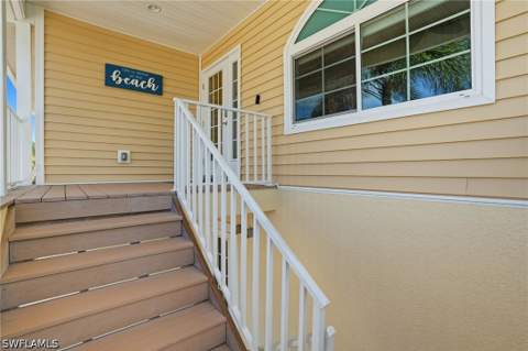 222 Flamingo St, Fort Myers Beach FL - photo 6 of 50