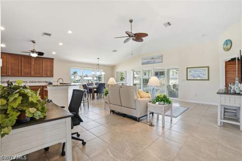 222 Flamingo St, Fort Myers Beach FL - photo 9 of 50