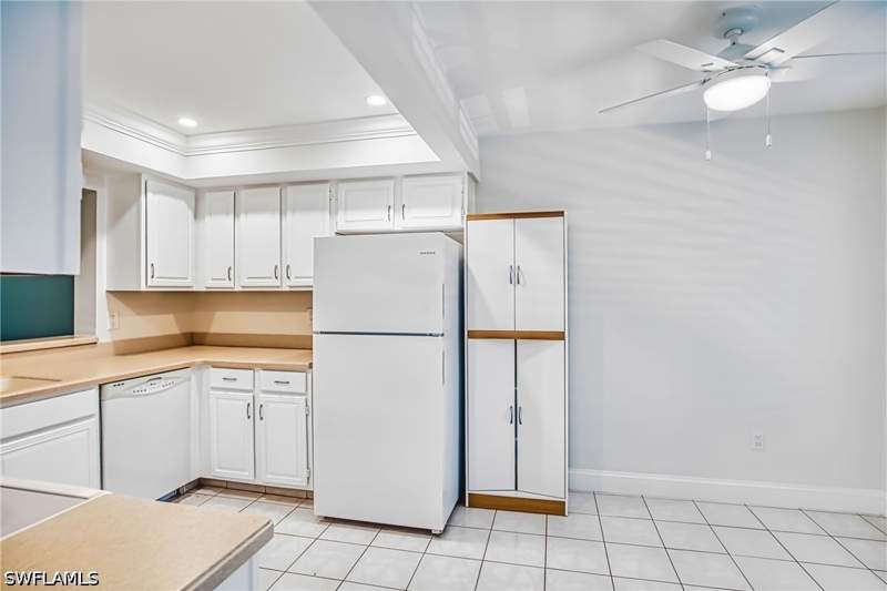 2 bedroom Condominium at 7430 Lake Breeze Dr 203, Seven Lakes, Fort Myers — photo 3