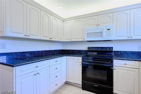 1100 8th Ave S 309C, Naples FL - photo 13 of 26