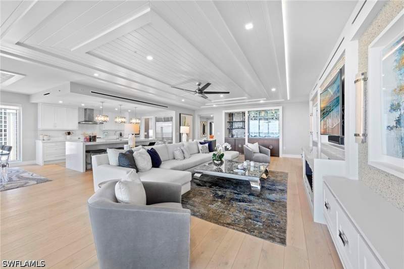 3 bedroom Condominium at 13915 Old Coast Rd 1706, Kalea Bay Tower 100, Naples — photo 3