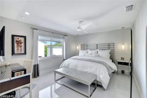 231 3rd Ave S 231, Naples FL - photo 10 of 15