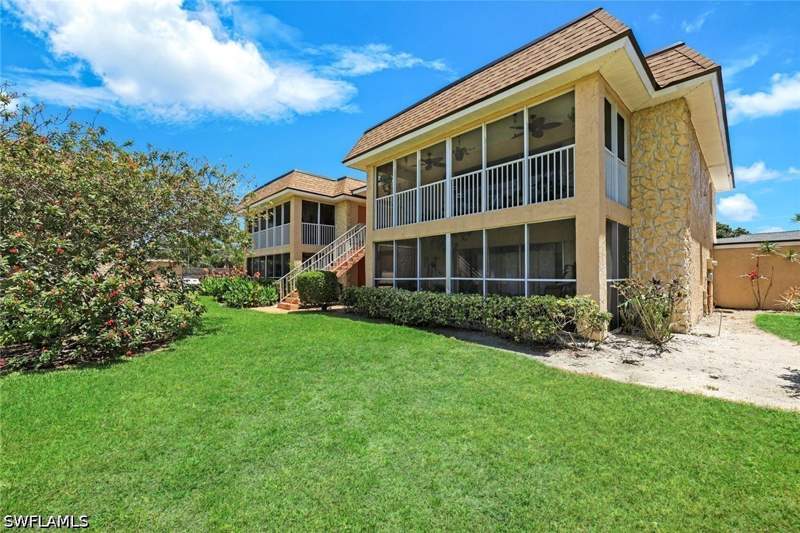2 bedroom Condominium at 1400 Pompei Ln 42, Sorrento Villas, Naples — photo 4