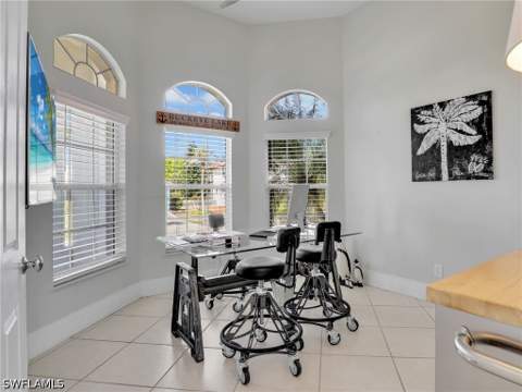 419 Spinnaker Dr, Marco Island FL - photo 19 of 39