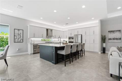 11644 Periwinkle Dr, Naples FL - photo 8 of 45
