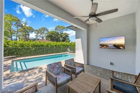 3552 Hibiscus Ave, Naples FL - photo 22 of 24
