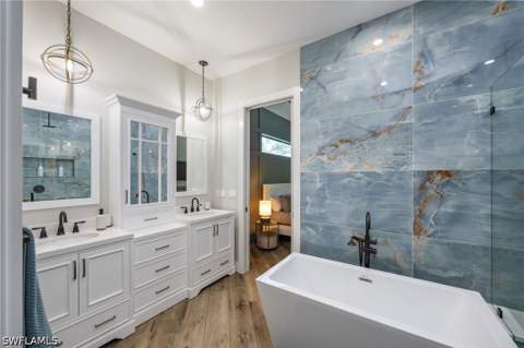 3530 Hibiscus Ave, Naples FL - photo 13 of 23
