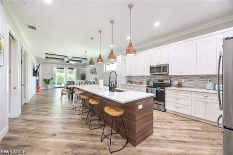 3530 Hibiscus Ave, Naples FL - photo 7 of 23