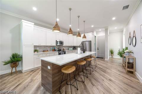 3530 Hibiscus Ave, Naples FL - photo 8 of 23