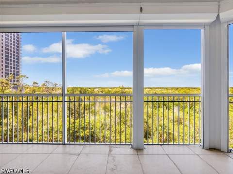 1001 Arbor Lake Dr 202, Naples FL - photo 13 of 49