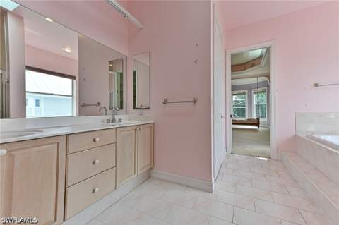 192 Topanga Dr, Bonita Springs FL - photo 17 of 50