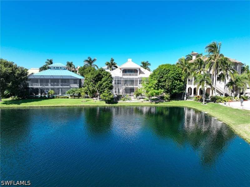 6 bedroom SingleFamilyResidence at 192 Topanga Dr, Southport On The Bay, Bonita Springs — photo 2