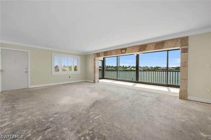 3 bedroom Condominium at 222 Harbour Dr 301, Commodore Club, Naples — photo 2