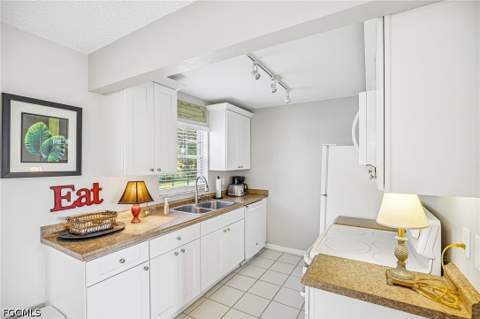 1514 Edgewater Cir 3A, Fort Myers FL - photo 14 of 38