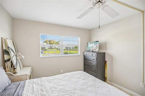 1514 Edgewater Cir 3A, Fort Myers FL - photo 20 of 38