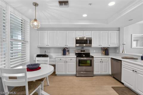 4975 Bonita Beach Rd 304, Bonita Springs FL - photo 14 of 45