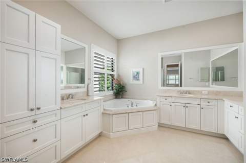 13736 Luna Dr, Naples FL - photo 14 of 37