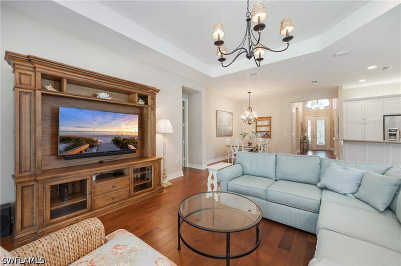 4 bedroom SingleFamilyResidence at 13736 Luna Dr, Marbella Isles, Naples — photo 3