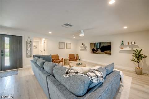 1022 Lindgren Blvd, Sanibel FL - photo 6 of 50