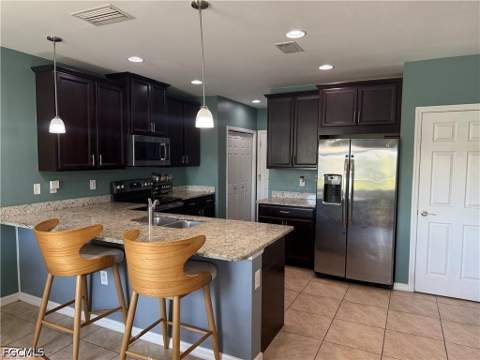 4103 Wilmont Pl, Fort Myers FL - photo 9 of 22