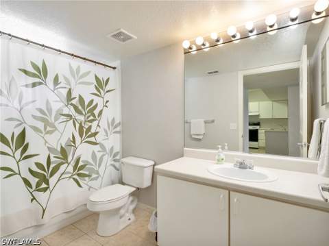 8284 Key Royal Cir 1331, Naples FL - photo 14 of 38