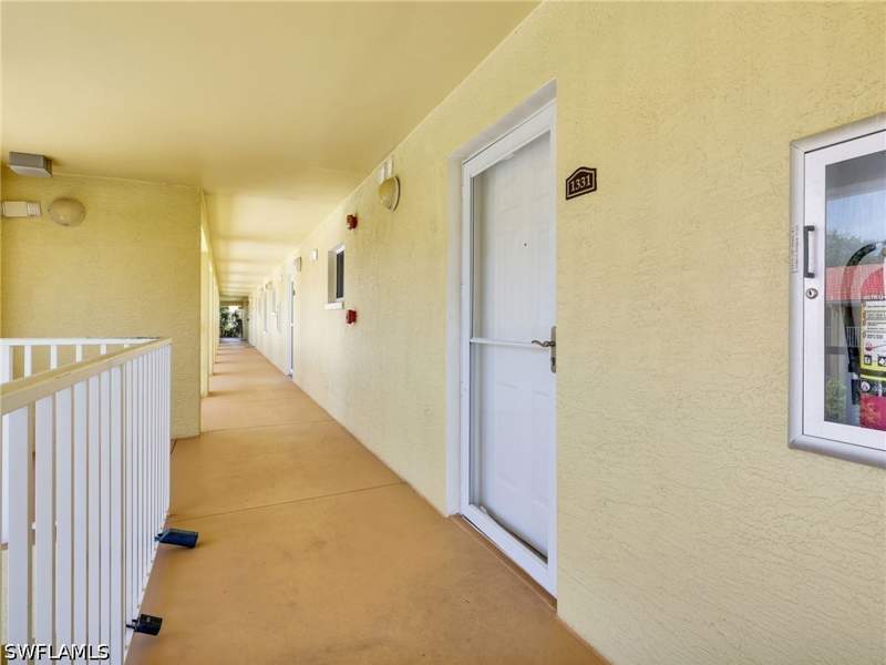 2 bedroom Condominium at 8284 Key Royal Cir 1331, Key Royal Condominiums, Naples — photo 4