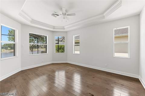 8957 Mustique Ln, Naples FL - photo 18 of 50