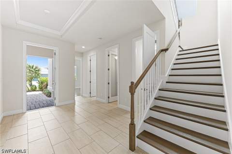 8957 Mustique Ln, Naples FL - photo 7 of 50