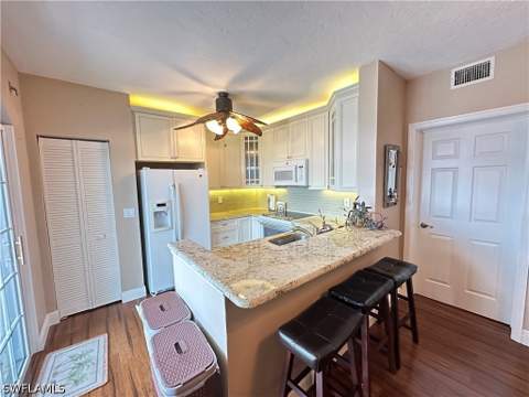 22748 Island Pines Way 302, Fort Myers Beach FL - photo 7 of 48