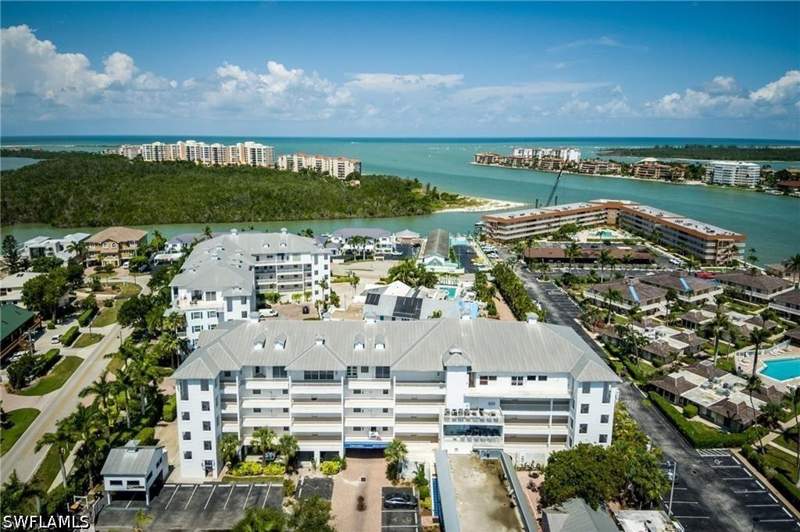 2 bedroom Condominium at 160 Palm St 308, Olde Marco Inn, Marco Island — photo 3
