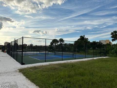 4541 Bay Beach Ln 341, Fort Myers Beach FL - photo 19 of 35