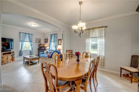 3613 Valle Santa Cir, Cape Coral FL - photo 14 of 48