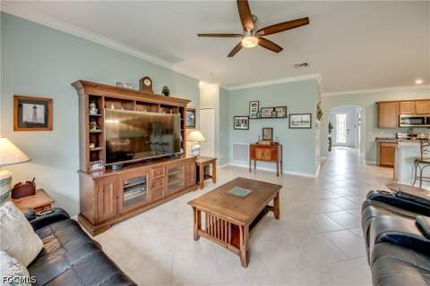 3613 Valle Santa Cir, Cape Coral FL - photo 15 of 48