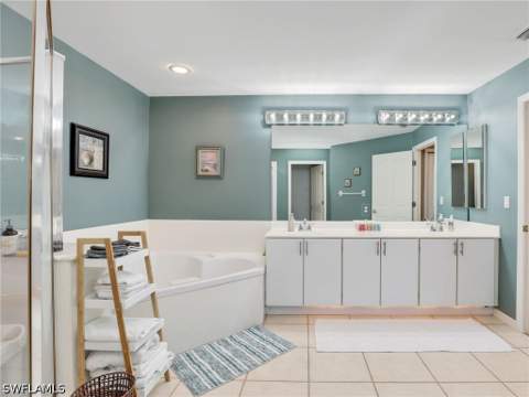 25051 Ballycastle Ct 102, Bonita Springs FL - photo 20 of 49