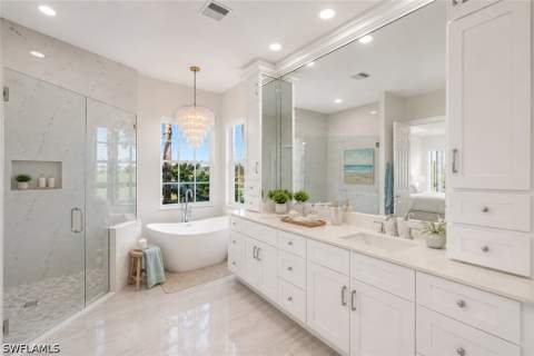 22660 Fairlawn Ct, Estero FL - photo 18 of 33