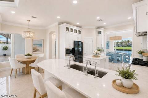 22660 Fairlawn Ct, Estero FL - photo 7 of 33