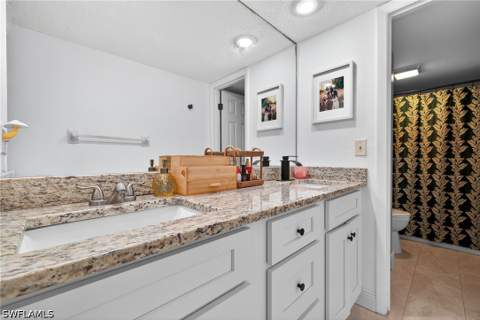 1466 Park Shore Cir 3, Fort Myers FL - photo 23 of 27