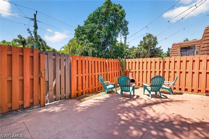 3 bedroom Townhouse at 1466 Park Shore Cir 3, Hamlet, Fort Myers — photo 4
