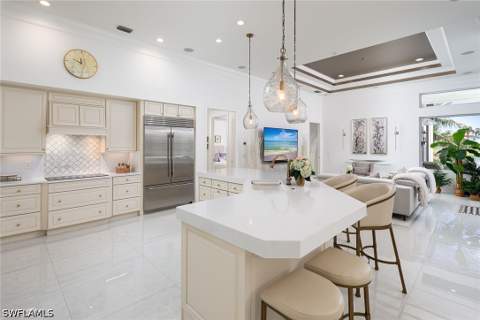 8037 Vera Cruz Way, Naples FL - photo 15 of 45
