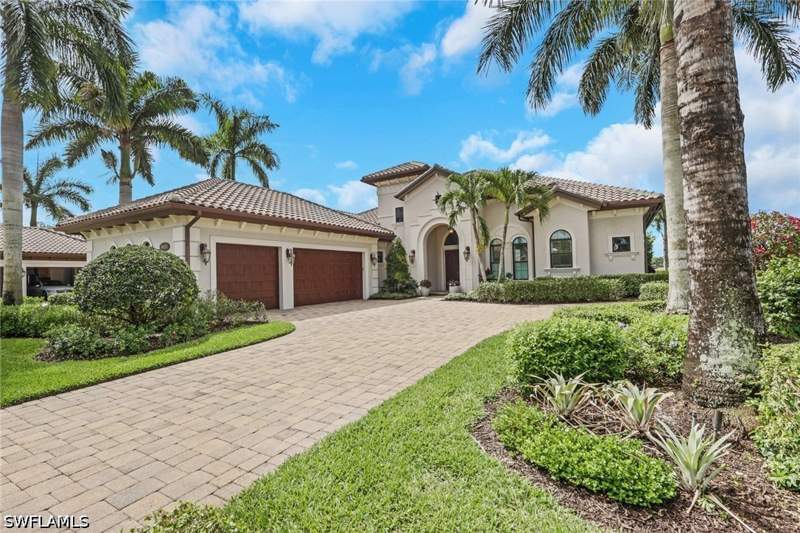 3 bedroom SingleFamilyResidence at 6685 Costa Cir, Lakoya, Naples — photo 3