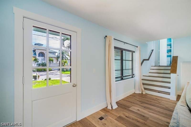 3 bedroom SingleFamilyResidence at 1283 Grand Canal Dr, Gulf Harbor, Naples — photo 5