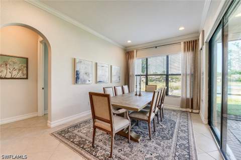 9335 Woodhurst Dr, Naples FL - photo 10 of 38