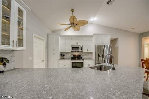 2301 SW 28th Ln, Cape Coral FL - photo 14 of 45